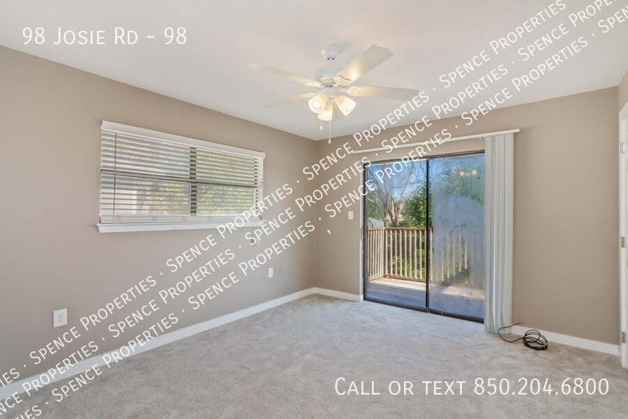 98 Josie Rd in Mary Esther, FL - Building Photo