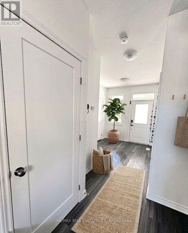 1418 Remington Ave in Kingston, ON - Building Photo - Building Photo