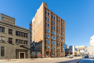 600 West 45Th Street in New York, NY - Building Photo