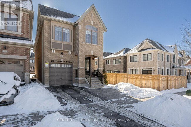 25 Christine Elliott Ave in Whitby, ON - Building Photo - Building Photo
