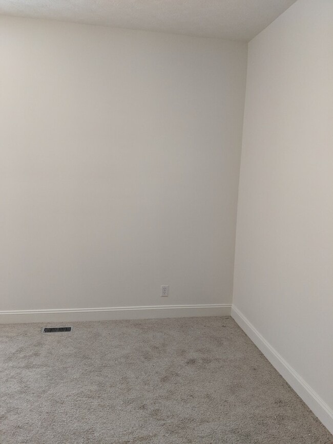 property at 1033 Euclid Ave