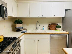 130 S Southlawn Dr in Lafayette, LA - Building Photo - Building Photo