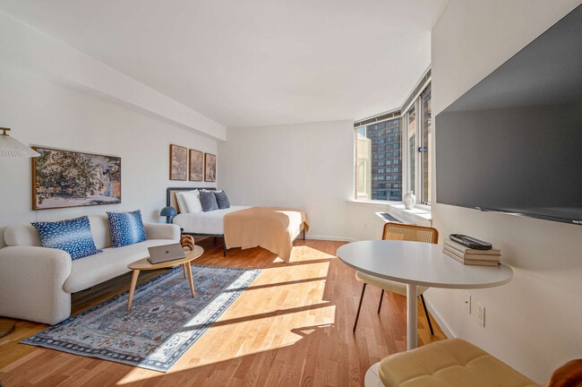 1501 Lexington Ave in New York, NY - Building Photo - Building Photo