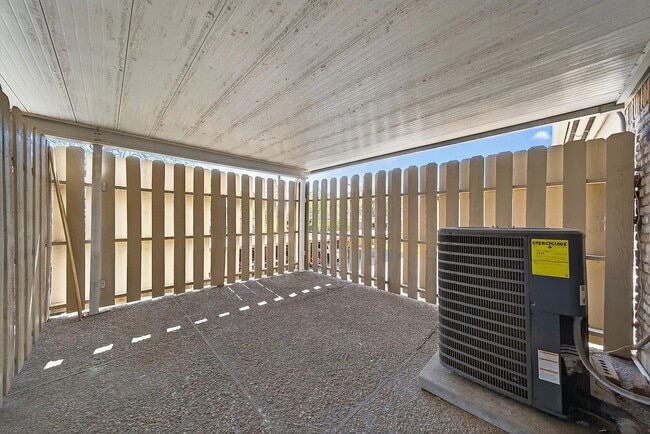 property at 7205 Beechnut St