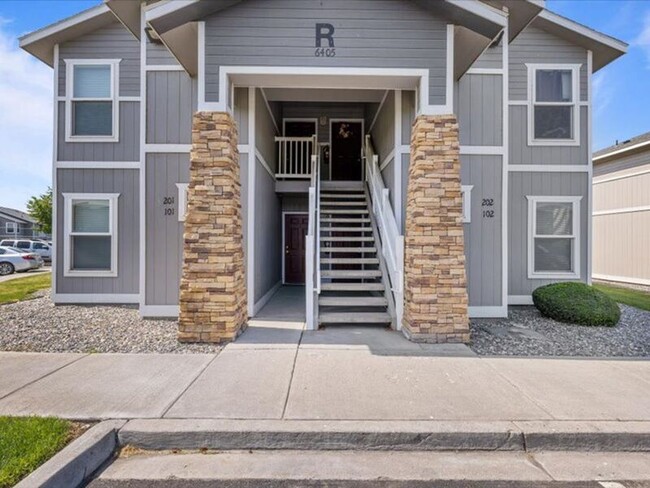 property at 6405 Chapel Hill Blvd