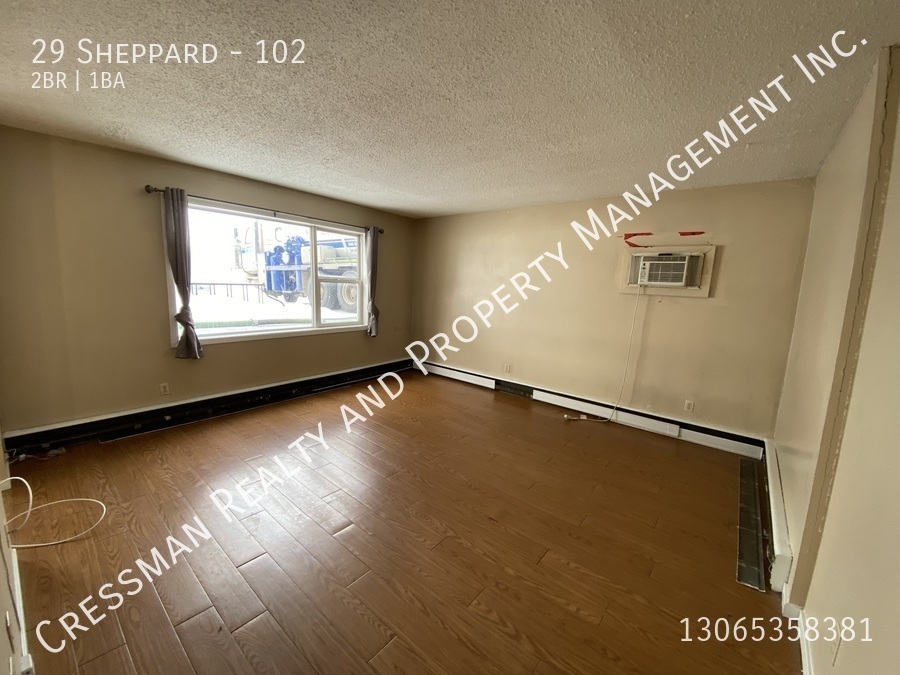 29 Sheppard St in Regina, SK - Building Photo