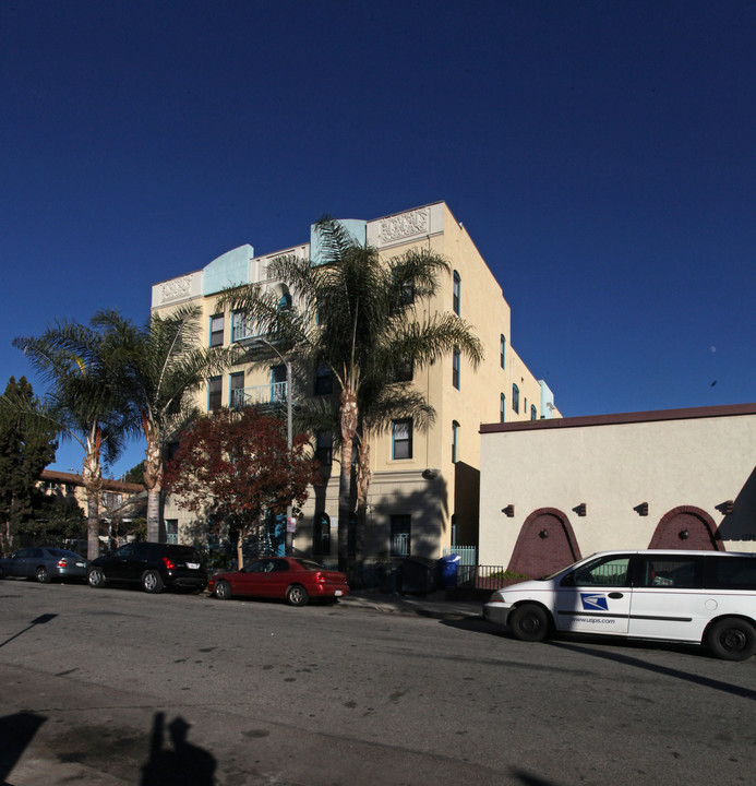 Kenmore Apartments in Los Angeles, CA - Foto de edificio