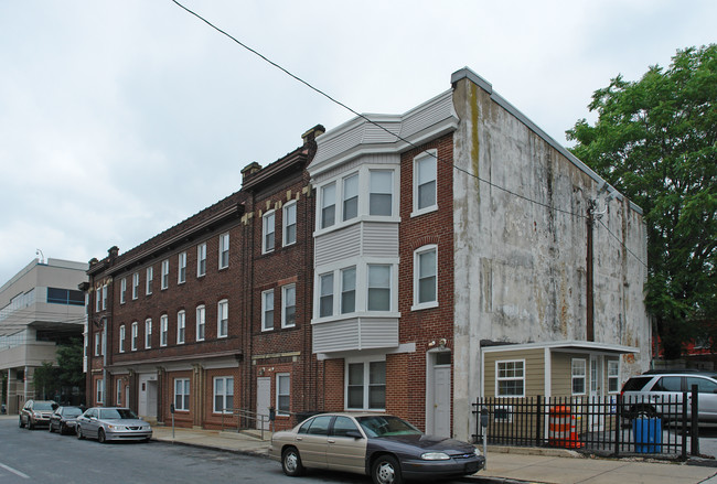 Courtyard Apartments in Wilmington, DE - Building Photo - Building Photo