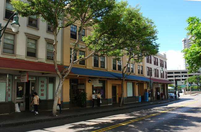 Chinatown Manor in Honolulu, HI - Building Photo - Building Photo