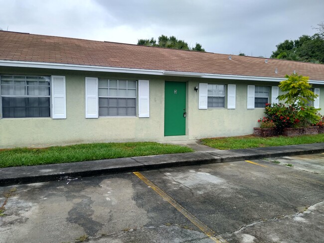 property at 570 13th Pl