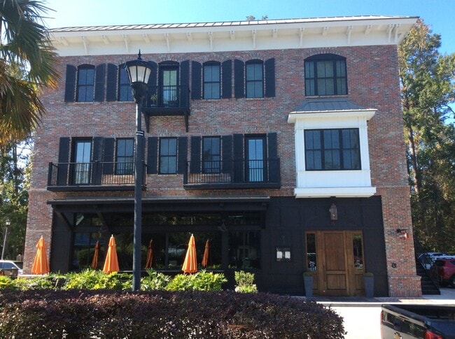 property at 15 Promenade St