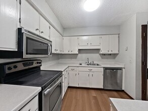 5112 41st Ave S in Minneapolis, MN - Building Photo - Building Photo