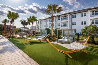 Marlowe Tomoka Village in Daytona Beach, FL - Foto de edificio - Building Photo