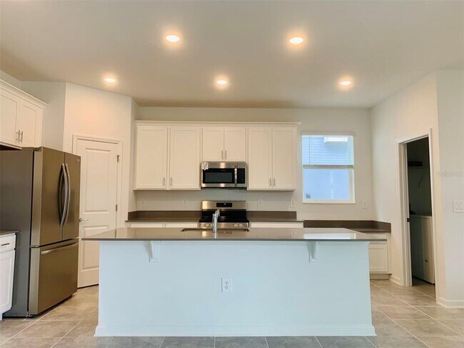6283 Blissful St in Clermont, FL - Building Photo - Building Photo