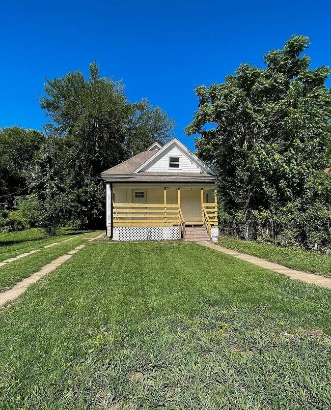 property at 3622 Highland Ave