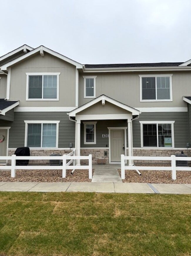 property at 435 Condor Way
