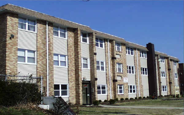 Dominique Garden Apartments in Asbury Park, NJ - Building Photo - Building Photo