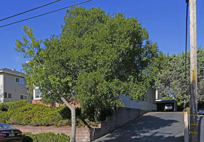 205 Avery in Los Gatos, CA - Foto de edificio - Building Photo