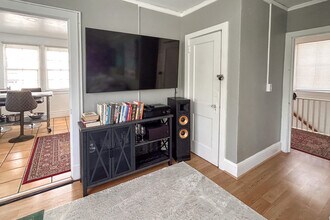 321 11th St in West Palm Beach, FL - Foto de edificio - Building Photo