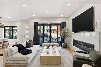 2860 W Lumber Ln in Fernan Lake Village, ID - Building Photo - Building Photo