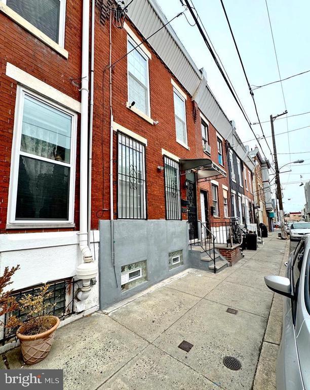 715 Tree St in Philadelphia, PA - Building Photo - Building Photo