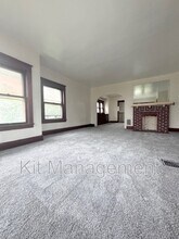 4158 Commonwealth Ave in Toledo, OH - Building Photo - Building Photo