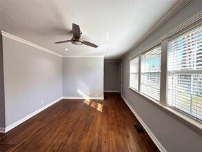 3933 Park Ln in Dallas, TX - Building Photo - Building Photo