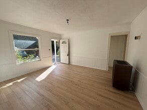 2896 Coloma St in Placerville, CA - Foto de edificio - Building Photo