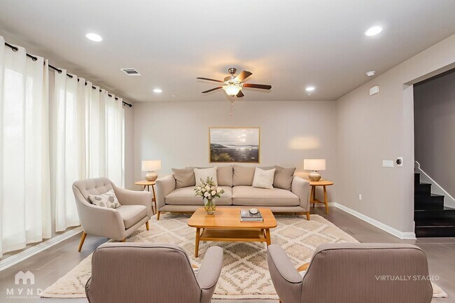 13800 Lyndhurst St in Austin, TX - Foto de edificio - Building Photo