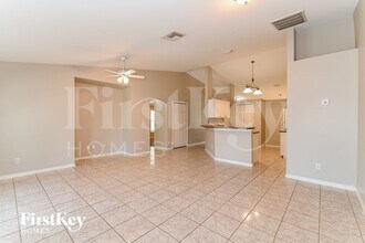 2919 NW 4th Pl in Cape Coral, FL - Foto de edificio - Building Photo