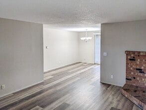 4363 Sylvia Ct SE in Salem, OR - Building Photo - Building Photo