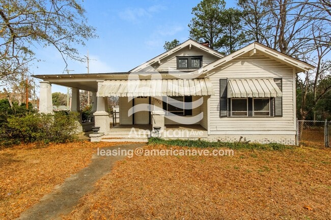 property at 4520 Colonial Dr