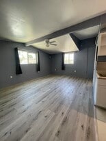 6439 Graves Ave in Van Nuys, CA - Building Photo