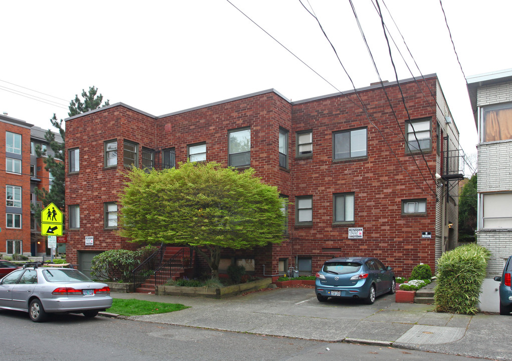 Jennifer Anne Apartments in Seattle, WA - Foto de edificio