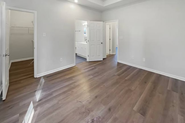 6700 N Charlotte St in Kansas City, MO - Building Photo - Building Photo