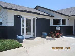 6256 Riverside Ave in Riverside, CA - Building Photo - Building Photo