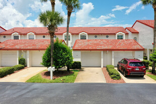 118 Florida Shores Blvd in Daytona Beach Shores, FL - Building Photo