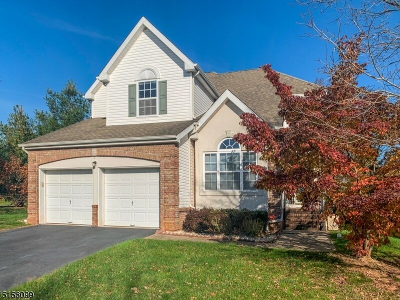 2 Boice Ln in Montgomery, NJ - Building Photo