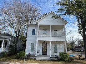 1716 Reynolds St in Savannah, GA - Building Photo