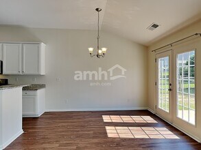 112 Golden Valley Dr in Mooresville, NC - Building Photo - Building Photo