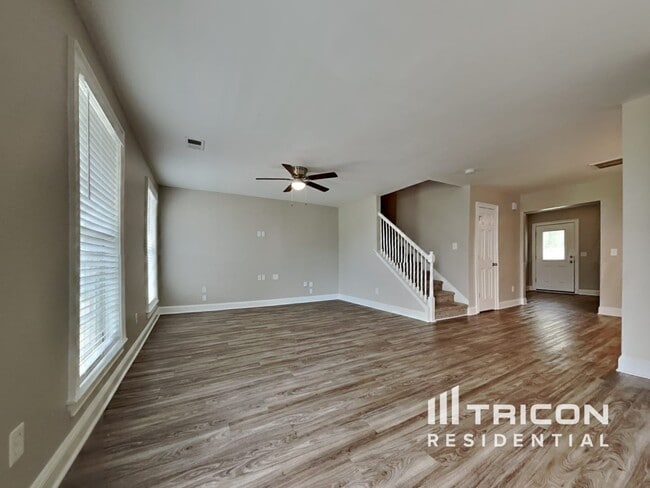 248 Loop Rd in West Columbia, SC - Building Photo - Building Photo