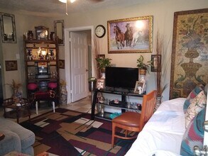 5014 Mallow St, Unit 4 in Houston, TX - Building Photo - Building Photo