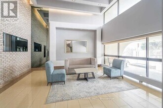 350-1350 Seneca Hill Dr in Toronto, ON - Building Photo - Building Photo
