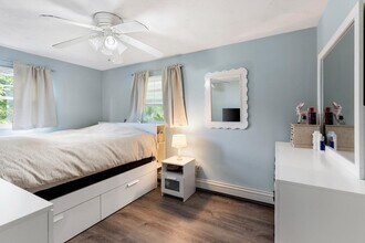 18 Brookfield Dr in Brockton, MA - Building Photo - Building Photo