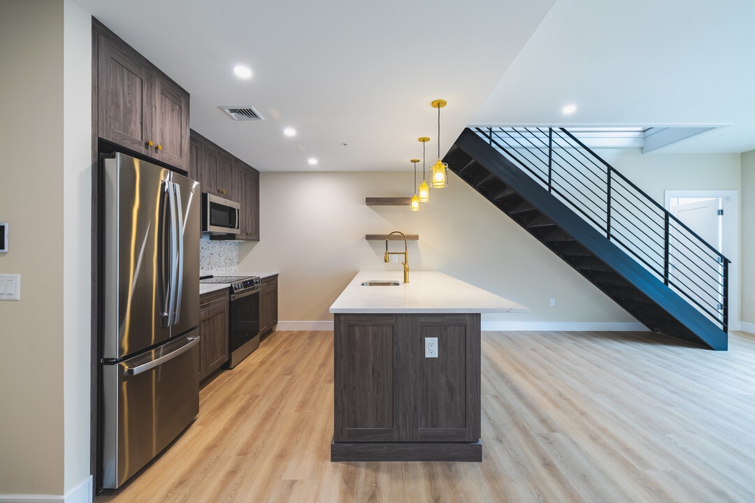 Madison Square in Hoboken, NJ - Building Photo