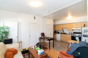 14 Ashford St in Boston, MA - Building Photo