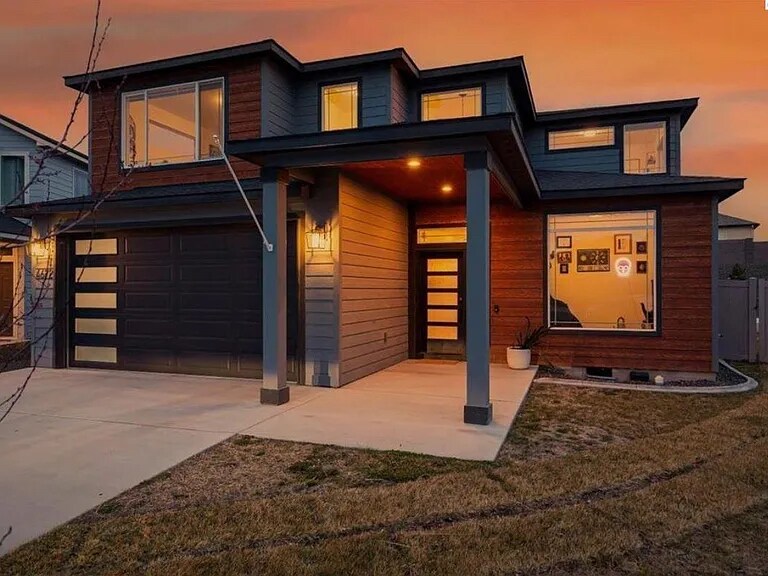4672 Jodie St in Richland, WA - Building Photo