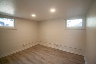 2105 8th Ave, Unit 2105 Unit B in Greeley, CO - Foto de edificio - Building Photo