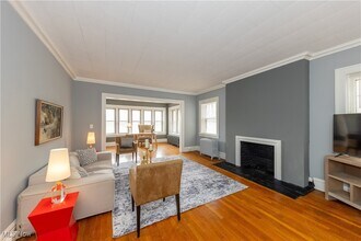 2672 N Moreland Blvd in Cleveland, OH - Building Photo - Building Photo