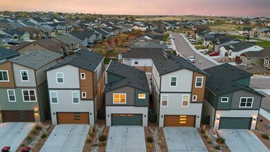 7371 Hunter Jumper Dr in Colorado Springs, CO - Building Photo - Building Photo